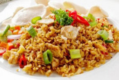 Nasi Goreng Dimasak dengan Ikan Asin, Yakin Bikin Kamu Ketagihan
