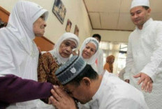 Kalau Bertemu Orang Ini Jangan Lupa Beri Sedekah yang Terbaik, Dijamin Rezeki Langsung Lancar dan Doa Diijabah