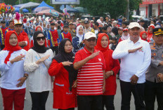 Kobarkan Semangat Kemerdekaan, Pawai Pembangunan Banjiri Jalan Kota Arga Makmur