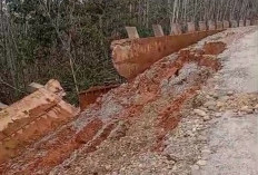 Desak Kajian Teknis Menyeluruh, Jalan Amblas Jabi–Tanjung Alai Harus Dibangun Ulang