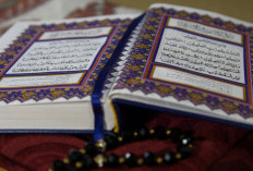 Kemiskinan Bisa Pergi Menjauh, Jika Kamu Rutin Mengamalkan Surat Al Waqiah Setiap Malam