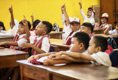 Program Seragam Gratis Berlanjut, Sekolah Kirim Data Siswa dan Ukuran Baju