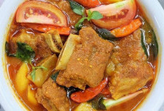 Iga Sapi yang Dimasak dengan Bumbu Pindang Bisa Menjadi Menu Santapan Saat Berbuka Puasa