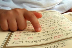 Ustadz Adi Hidayat Bagikan Amalan untuk Meningkatkan Kecerdasan Otak Anak 1000X Lipat & Doa Anjuran Rasulullah