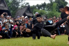 Engga Kalah Sakti, Ini Top 3 Pendekar Silat Terhebat se-Indonesia, Berani Lawan?