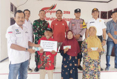 Karya Jaya Salurkan BLT DD dan Honor Lembaga, Kades Minta Bijak Manfaatkan Bantuan