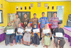 Pemdes Suka Makmur Salurkan BLT DD 4 Bulan untuk 19 KPM