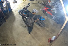 Terekam CCTV, Motor Honda CRF Warga Suka Maju Digondol Maling