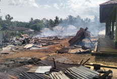 Kebakaran Hebat, 9 Kios dan 13 Tempat Tinggal di Pasar Unit 5 Rata dengan Tanah