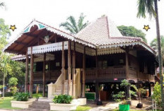 Bubungan Lima, Rumah Adat Bengkulu Beratap Unik dan Punya Banyak Ruangan Penting