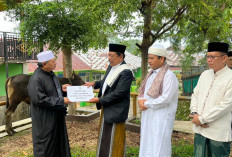 Berbagi Kurban, Pemprov Serahkan 2 Ekor Sapi ke MRBI