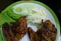 Perpaduan Ayam Bakar Gurih dan Segarnya Sambal Matah Bisa Jadi Menu Makan yang Nikmat