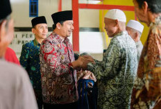 Bupati Bengkulu Utara Salurkan Bantuan Untuk Imam dan Pemuka Agama, Wujud Perhatian di Tengah Masyarakat
