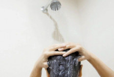 Mandi Saat Tubuh Berkeringat Bisa Bikin Masuk Angin? Cek Faktanya Disini
